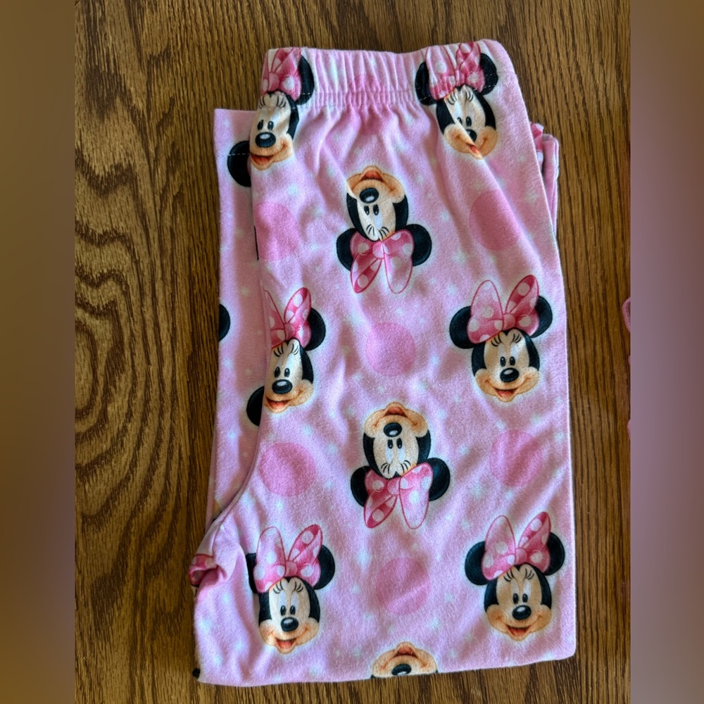 Disney Minnie Mouse Pink Pajama Set for Kids - Picture 4 of 6